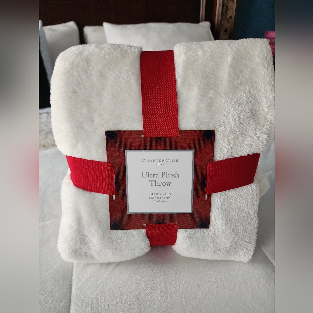 Charter Club Plush Throw in White